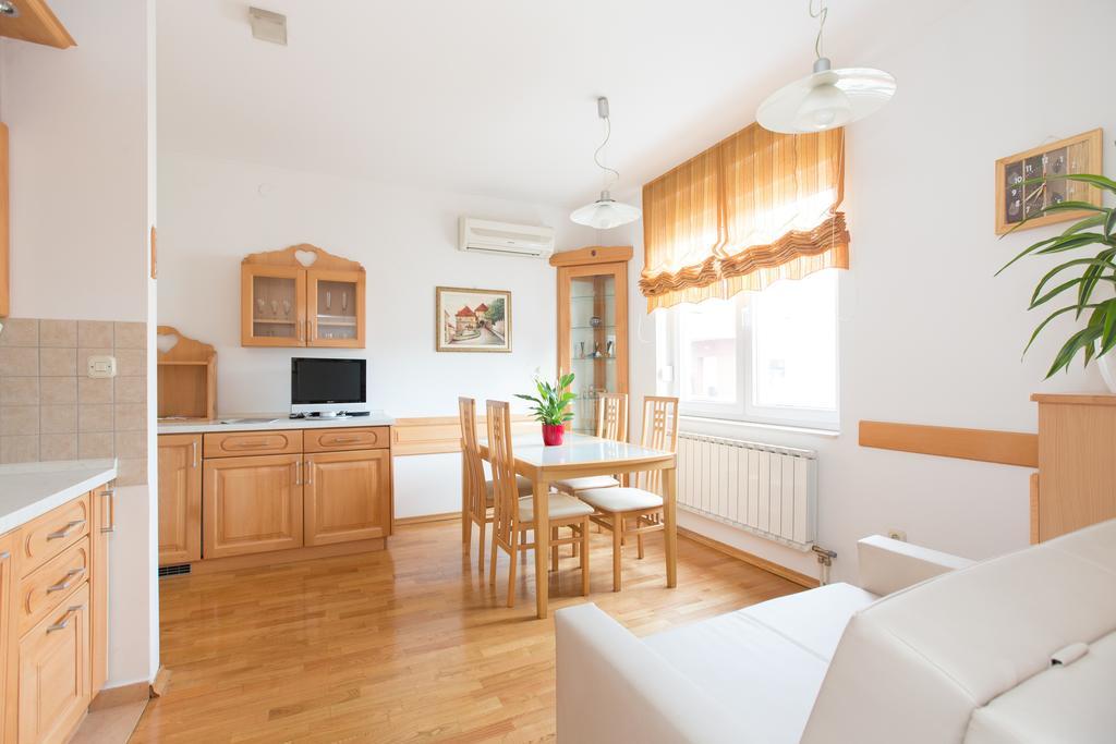 Galileo Apartment Zagreb Bagian luar foto