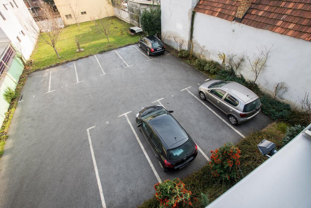 Galileo Apartment Zagreb Bagian luar foto